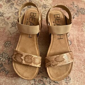 Beach by Matisse point break wedges